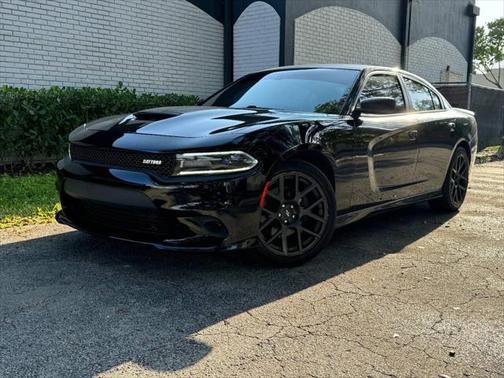 2017 Dodge Charger SE
