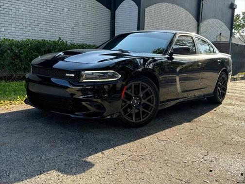 2017 Dodge Charger SE