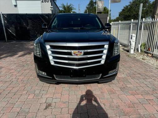 2020 Cadillac Escalade ESV Luxury