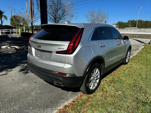 2022 Cadillac XT4 Luxury