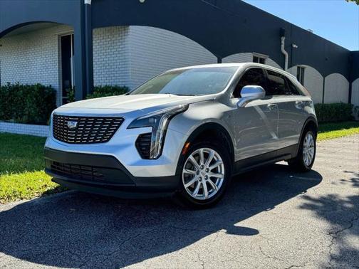 2022 Cadillac XT4 Luxury