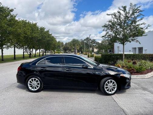 2019 Mercedes-Benz A-Class A 220 4dr Sedan