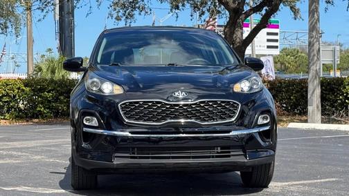2022 Kia Sportage LX