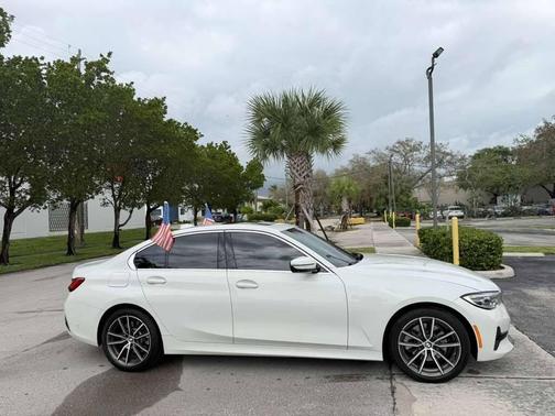 2019 BMW 330 330i 4dr Sedan