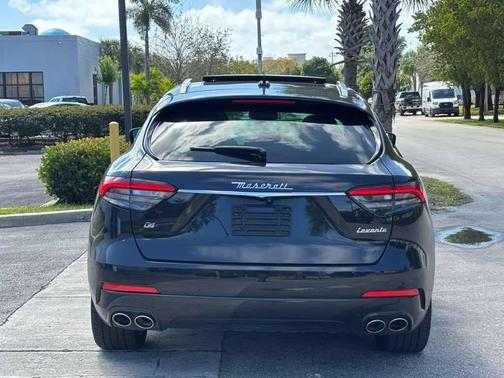 2021 Maserati Levante S