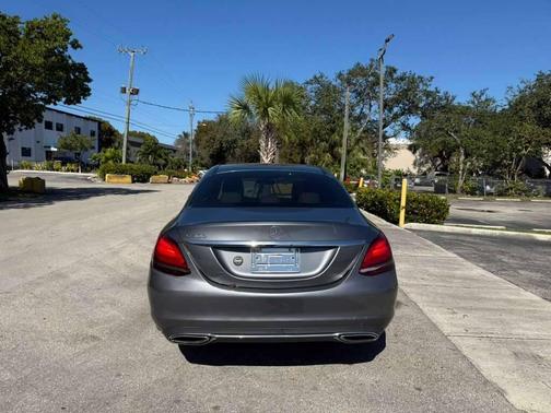 2020 Mercedes-Benz C-Class C 300 4dr Sedan