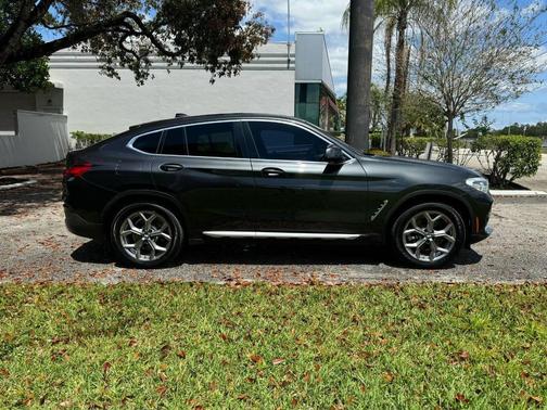 2020 BMW X4 xDrive30i
