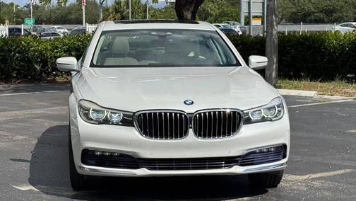 2017 BMW 740 740i 4dr Sedan