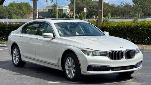 2017 BMW 740 740i 4dr Sedan