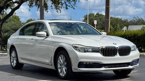 2017 BMW 740 740i 4dr Sedan