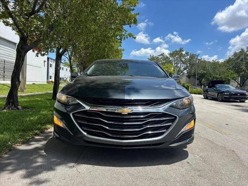 2021 Chevrolet Malibu FWD LT