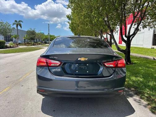 2021 Chevrolet Malibu FWD LT