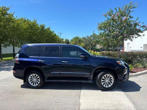 2017 Lexus GX 460 Base