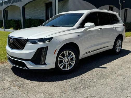2023 Cadillac XT6 Luxury FWD