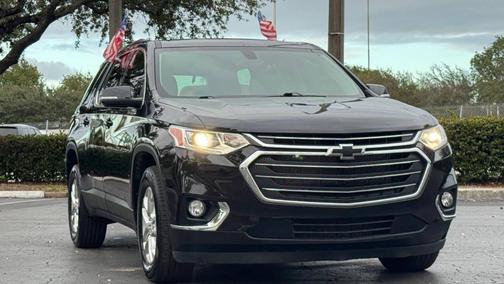 2021 Chevrolet Traverse LT Cloth