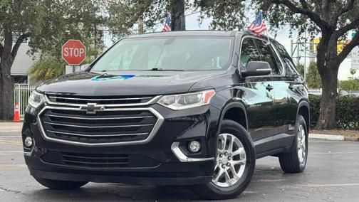 2021 Chevrolet Traverse LT Cloth