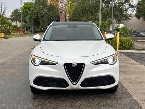 2018 Alfa Romeo Stelvio Ti