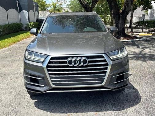 2019 Audi Q7 55 Premium Plus