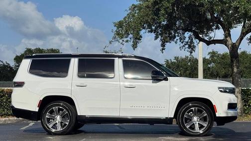 Bright White Clearcoat 2023 Jeep Grand Wagoneer 4x4