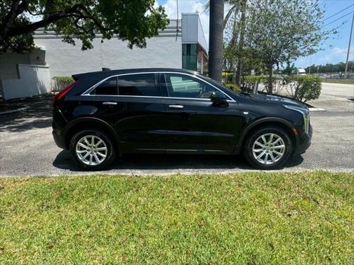 2021 Cadillac XT4 Luxury