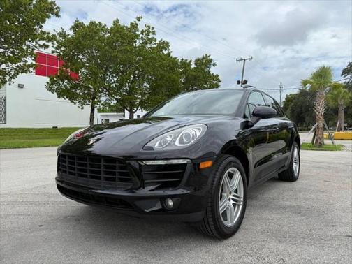 2018 Porsche Macan Base