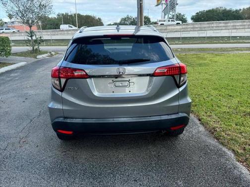 2022 Honda HR-V EX