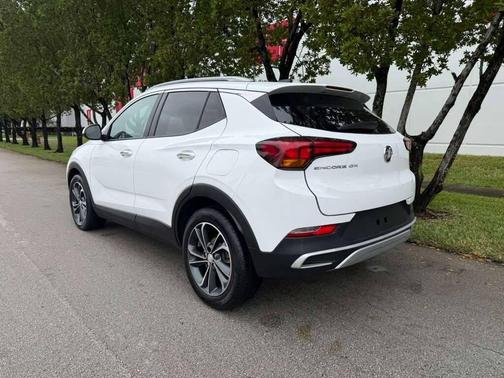2020 Buick Encore GX Select