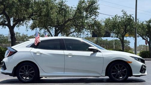 Platinum White Pearl 2020 Honda Civic EX-L