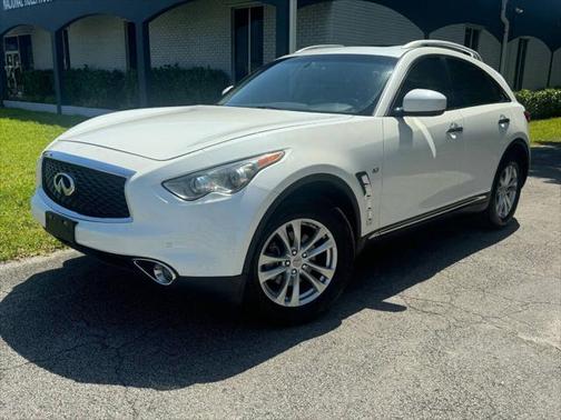 2017 INFINITI QX70 Base