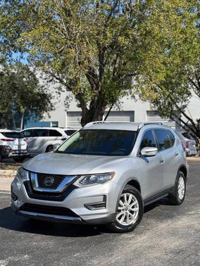 2020 Nissan Rogue SV