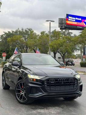 2021 Audi Q8 55 Prestige