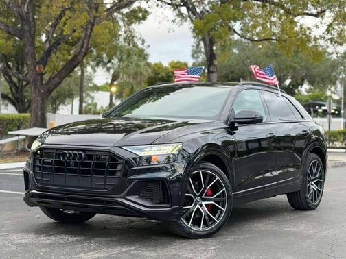 2021 Audi Q8 55 Prestige