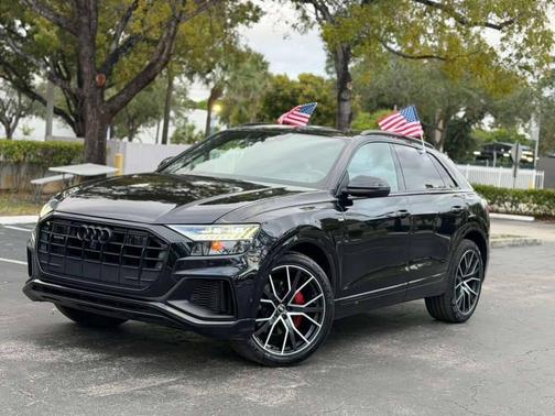 2021 Audi Q8 55 Prestige