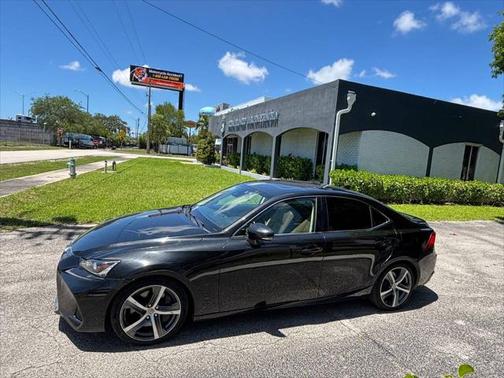 2017 Lexus IS 300 Base