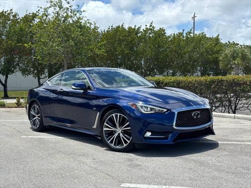 2017 INFINITI Q60 3.0T Premium