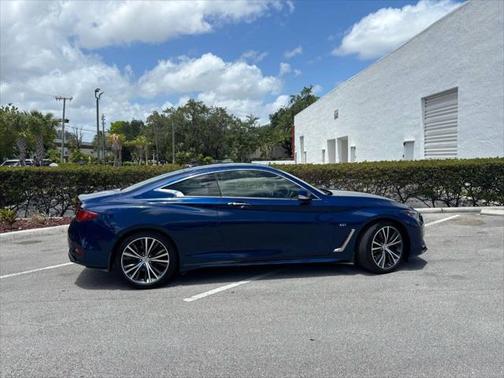 2017 INFINITI Q60 3.0T Premium