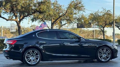2015 Maserati Ghibli Base
