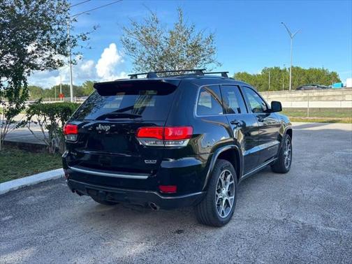 2018 Jeep Grand Cherokee Sterling Edition