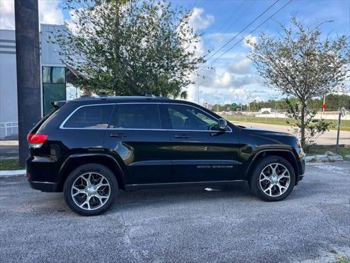 2018 Jeep Grand Cherokee Sterling Edition