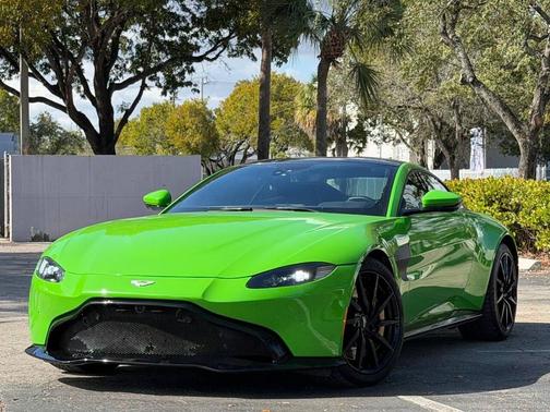 2019 Aston Martin Vantage Base