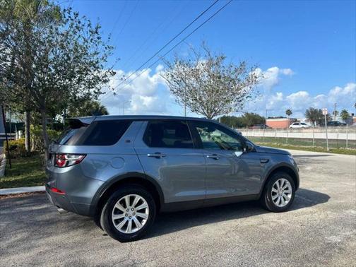 2019 Land Rover Discovery Sport SE
