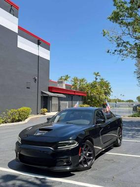 Pitch Black Clearcoat 2022 Dodge Charger R/T