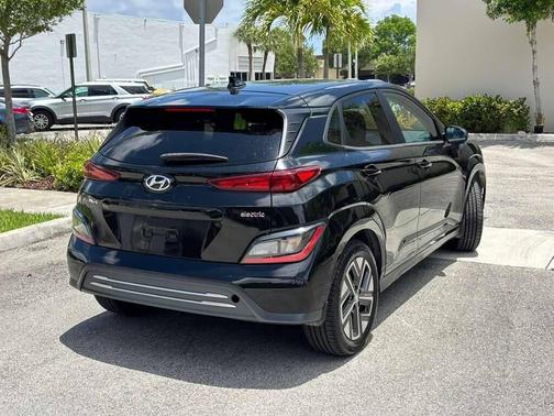 Ultra Black 2023 Hyundai KONA EV SE