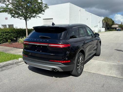 2020 Lincoln Corsair Standard