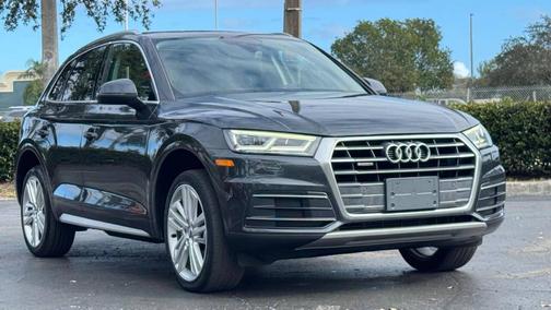 2018 Audi Q5 2.0T Premium Plus