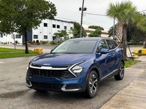 2023 Kia Sportage EX
