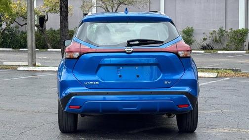 2023 Nissan Kicks SV
