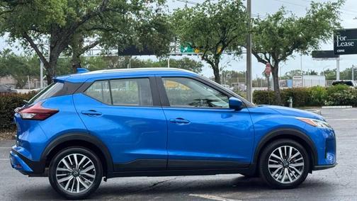 2023 Nissan Kicks SV