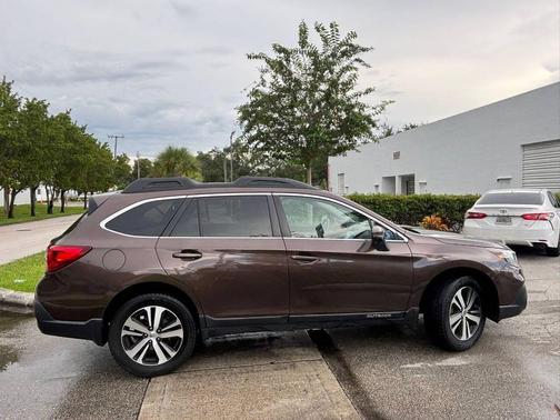 2019 Subaru Outback 2.5i Limited