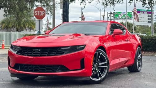 2021 Chevrolet Camaro RWD Coupe LT1